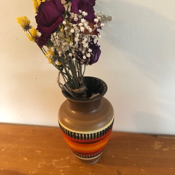 Glass Vase 🏺 - Picture 3 of 3